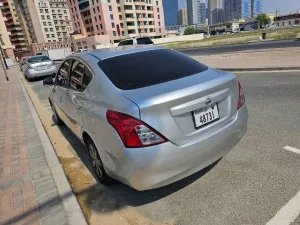 2014 نيسان صني S