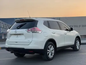 2015 نيسان اكس تريل S