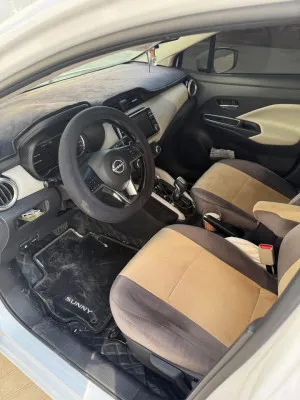 2024 Nissan Versa SR