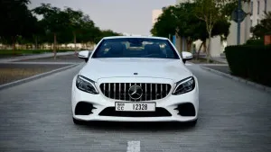 2022 مرسيدس-بنز آلفئة - C C200
