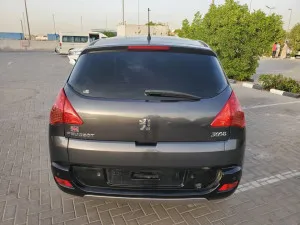2011 بيجو ٣٠٠٨ Premium