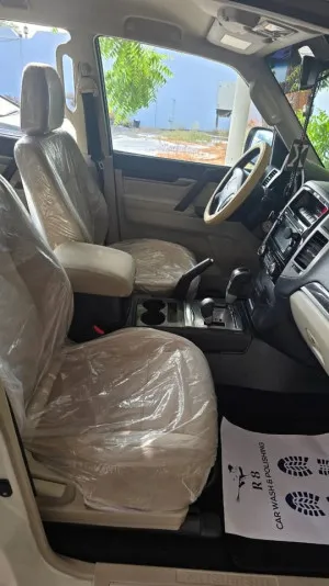 2017 Mitsubishi Pajero GLS