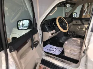 2017 Mitsubishi Pajero GLS