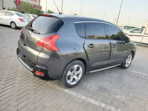 2011 بيجو ٣٠٠٨ Premium