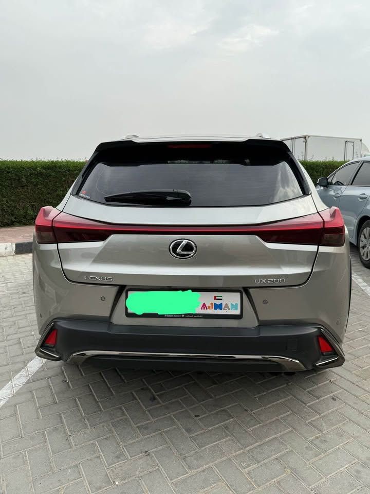 2022 لكزس UX - يو اكس UX 200 F Sport
