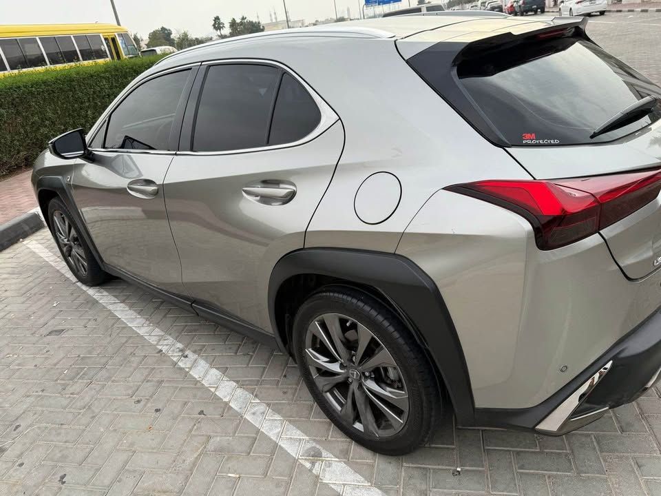 2022 لكزس UX - يو اكس UX 200 F Sport