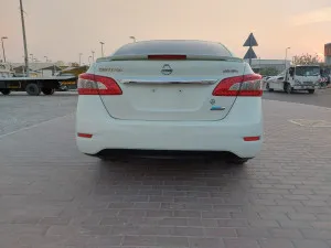 2015 نيسان سنترا SV