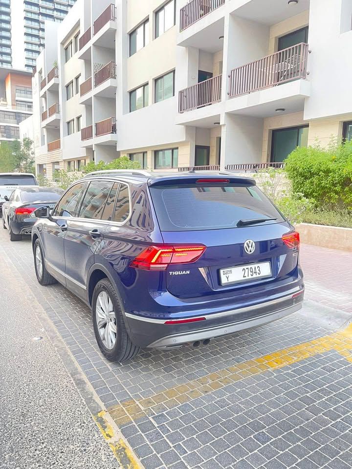 2019 فولجس فاجن تيغوان SE R-Line Black