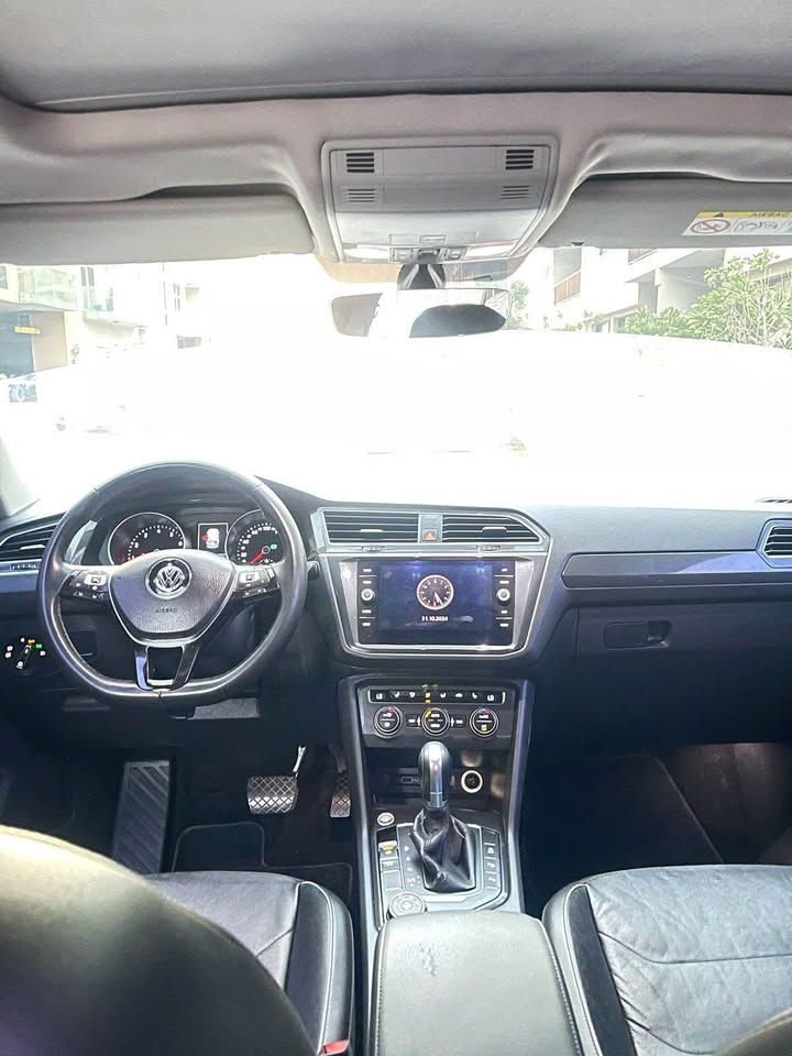 2019 فولجس فاجن تيغوان SE R-Line Black