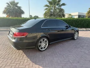 2015 مرسيدس-بنز الفئة - E E300