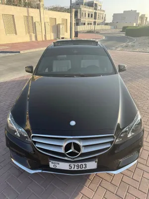 2015 مرسيدس-بنز الفئة - E E300