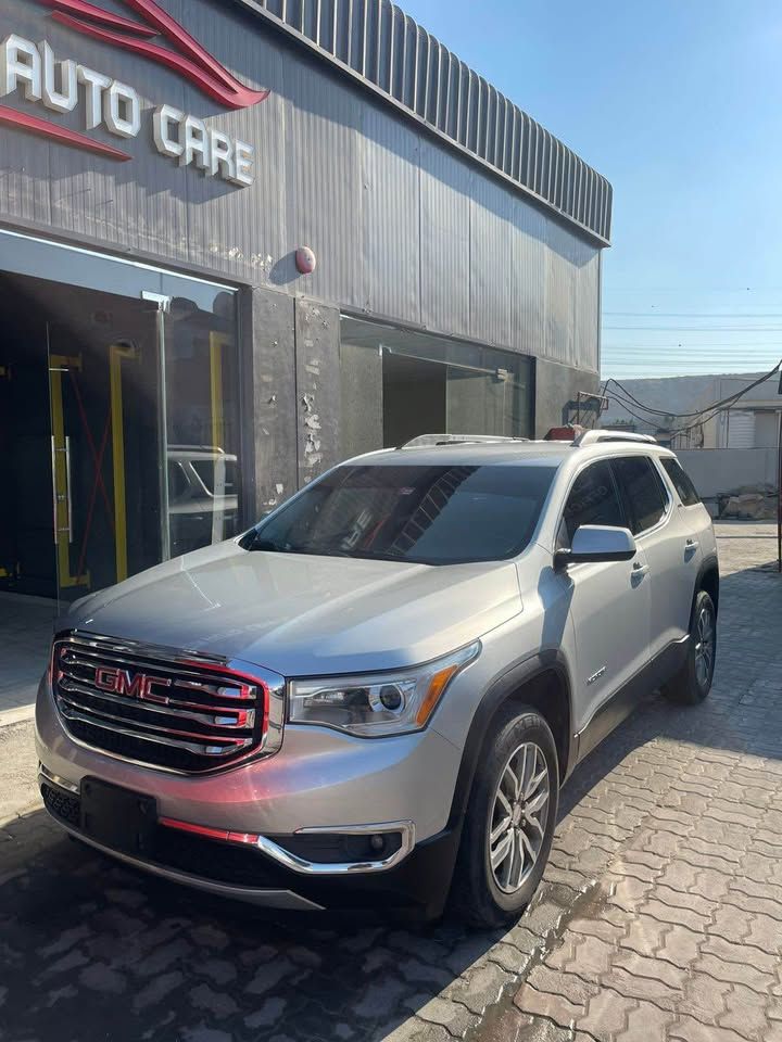 2018 GMC Acadia SL