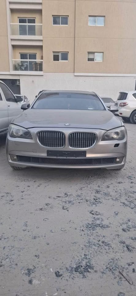 2012 بي أم دابليو الفئة - 7 740i