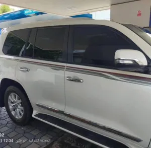 2020 Toyota Land Cruiser GXR