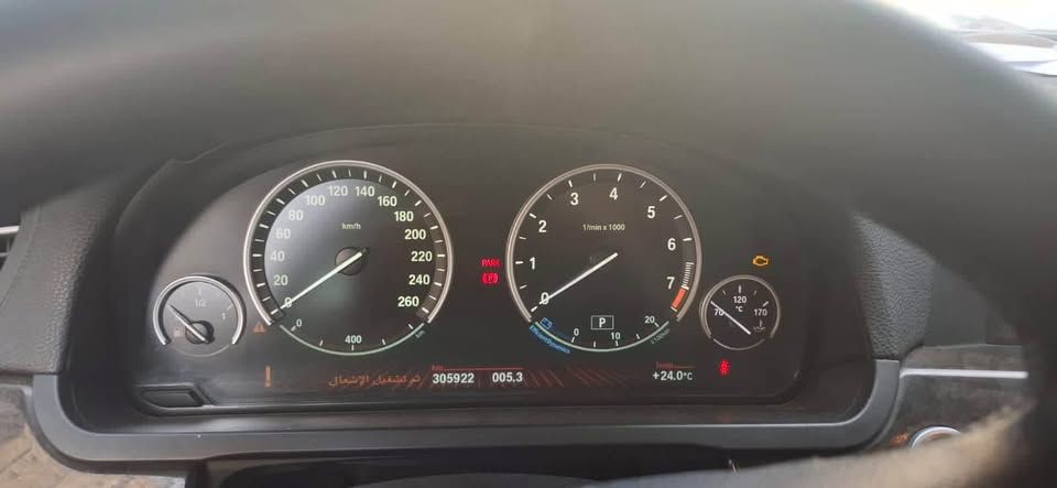 2012 بي أم دابليو الفئة - 7 740i