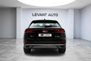 2021 اودي كيو ٨ Premium Plus
