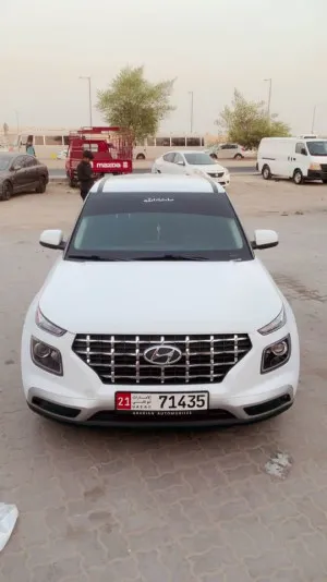 2020 Hyundai Veloster standard