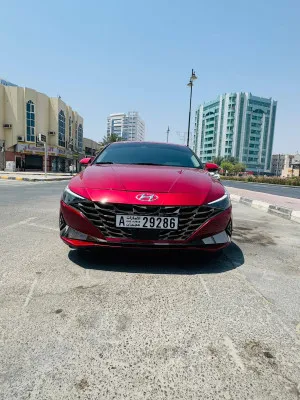 2022 هيونداي النترا SE