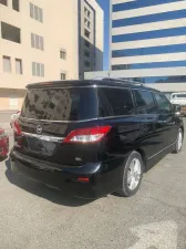 2012 نيسان كويست SL