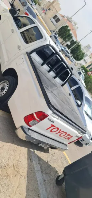 2013 Toyota Hilux DLX