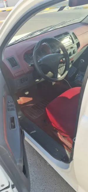 2013 Toyota Hilux DLX