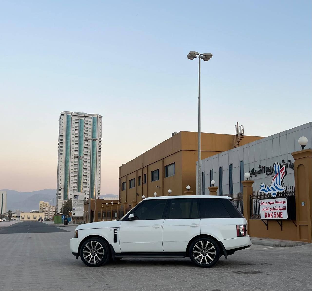 2012 Land Rover Range Rover HSE Supercharged