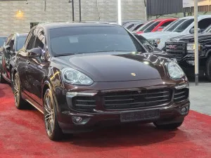 2017 Porsche Cayenne S