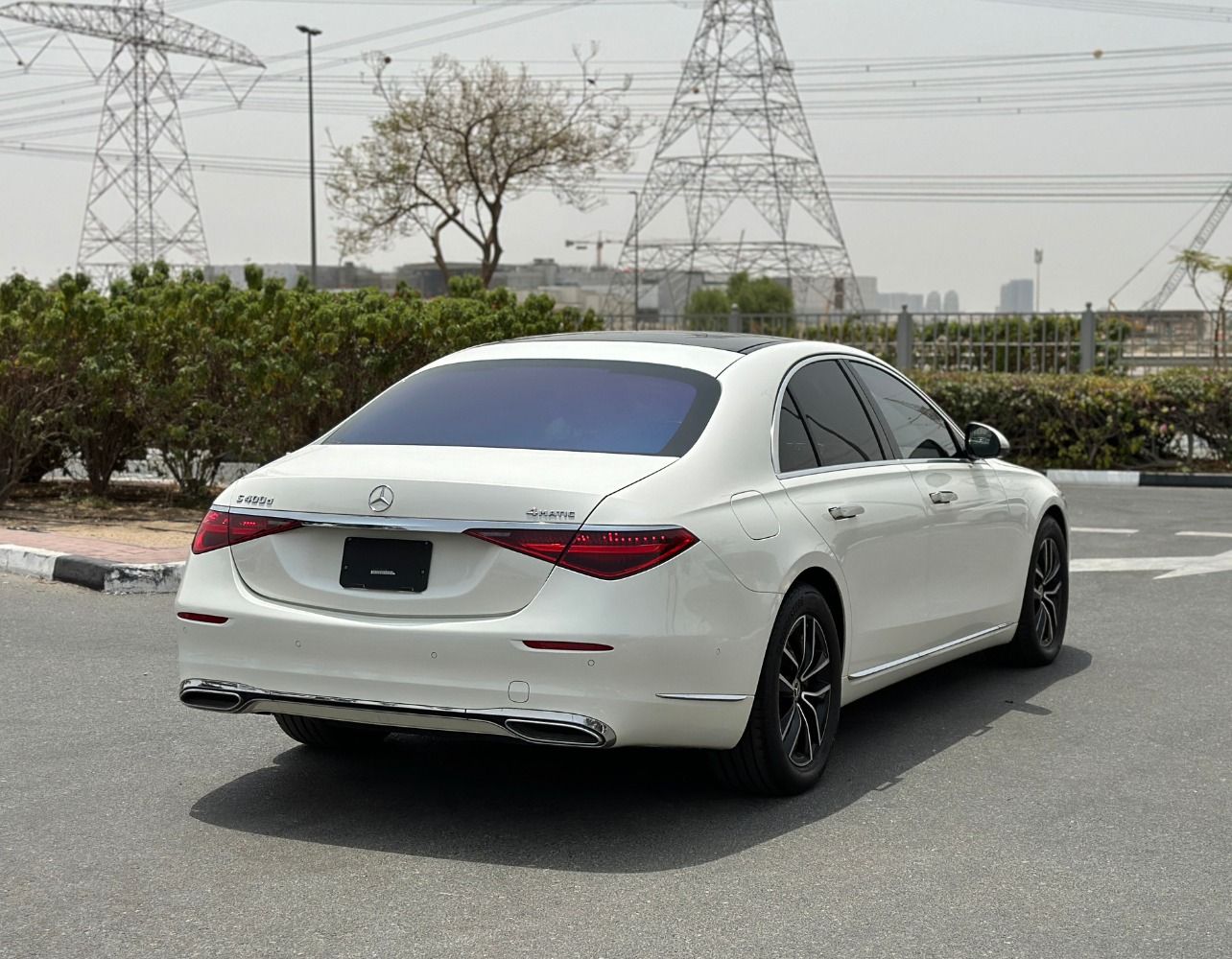 2021 مرسيدس-بنز الفئة - S S400