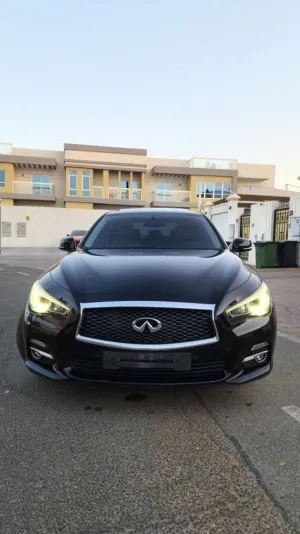 2017 إنفينيتي كيو٥٠ Red Sport 400