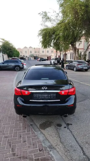 2017 إنفينيتي كيو٥٠ Red Sport 400