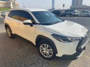 2023 Toyota Corolla Cross XLE