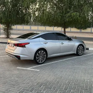 2019 Nissan Altima S