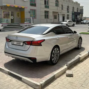 2019 Nissan Altima S