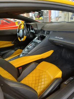 2015 لامبورجيني أفندايتر LP700-4