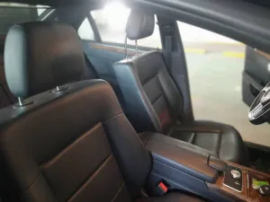2013 مرسيدس-بنز الفئة - E E300 4Matic