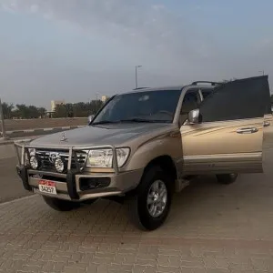 2005 Toyota Land Cruiser GXR GT