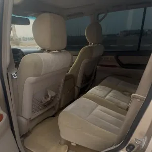 2005 Toyota Land Cruiser GXR GT