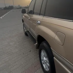 2005 Toyota Land Cruiser GXR GT