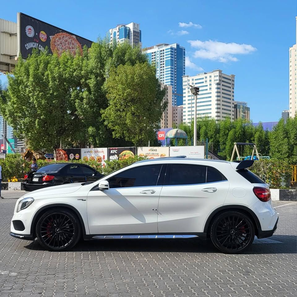 2019 مرسيدس-بنز GLA - جي ال اي GLA 35 AMG