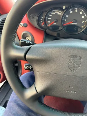 1998 بورش 911 كاريرا Carrera