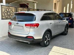 2016 كيا سورينتو HyBird