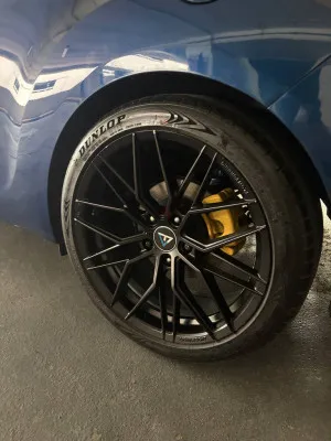 2016 هيونداي فوليستر standard