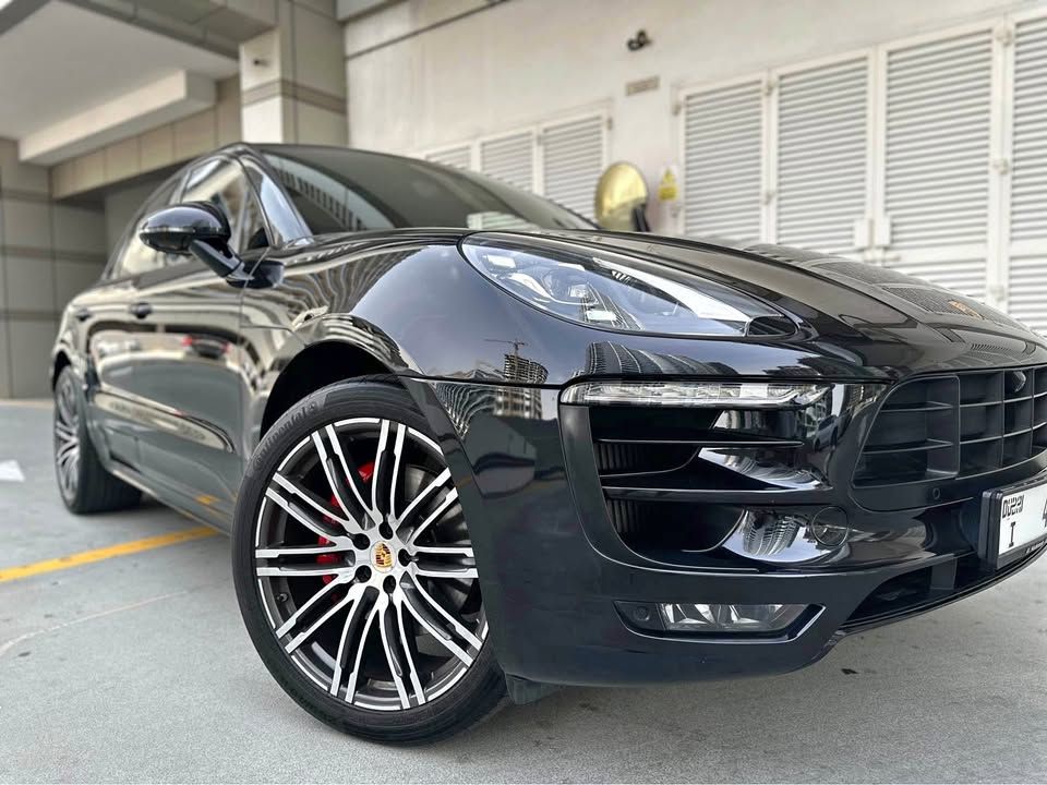 2017 بورش ماكان GTS