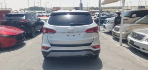 2018 هيونداي سانتا في Premier