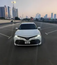 2020 تويوتا كامري S