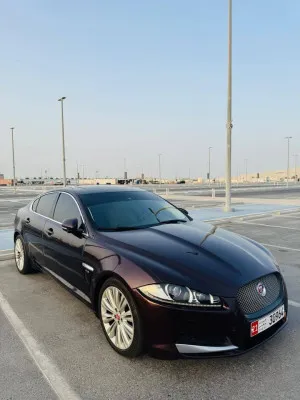 2014 Jaguar XF Prestige