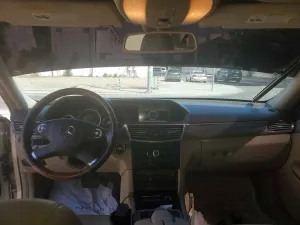 2010 مرسيدس-بنز الفئة - E E350 4Matic