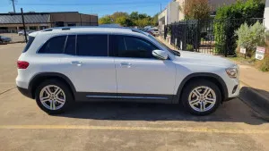 2021 Mercedes-Benz GLB GLB200