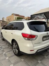 2016 نيسان باثفايندر SV