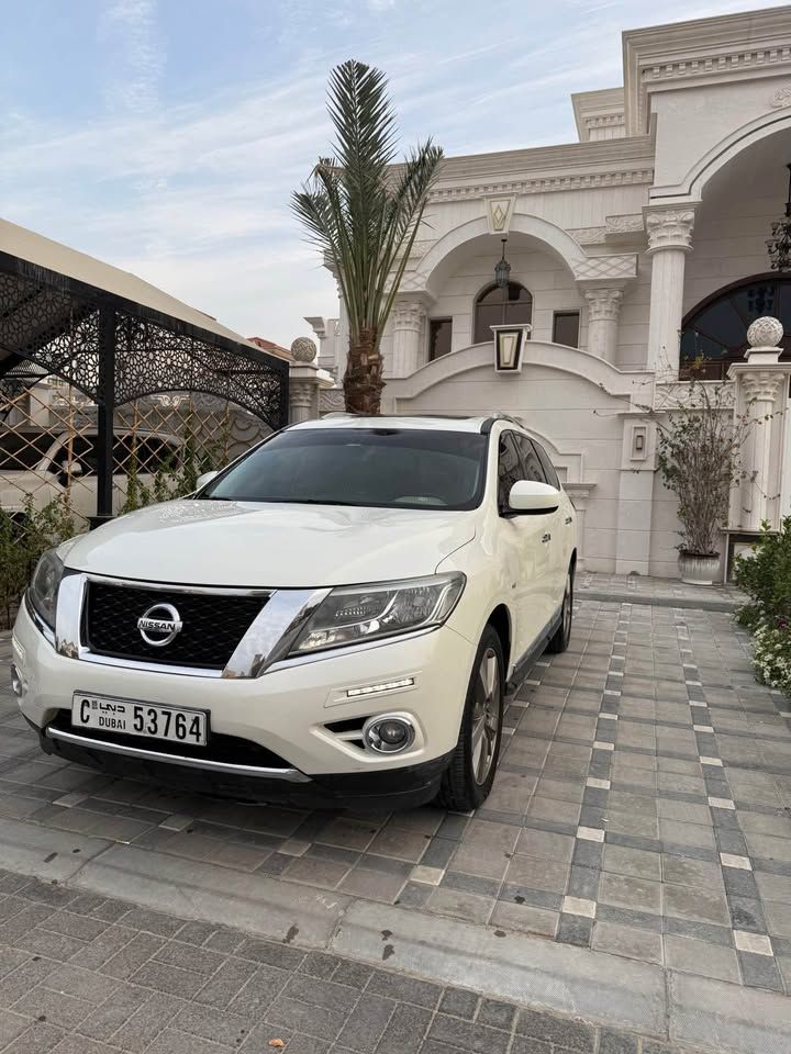 2016 نيسان باثفايندر SV